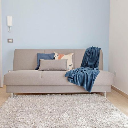Andrea Home- Collegato A Roma E Aeroporto Fiumicino Luaran gambar